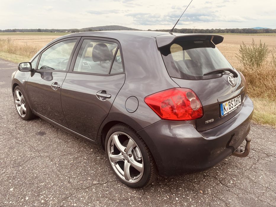 Toyota Auris 2,0