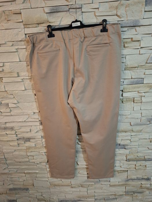 Proste beżowe nowe casulowe spodnie 3xl