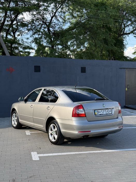 Skoda Octavia 2012 VIN TMBBK41Z7DB151628 фото оголошення 5 з 12
