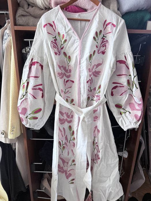 Вишита сукня , розмір хл