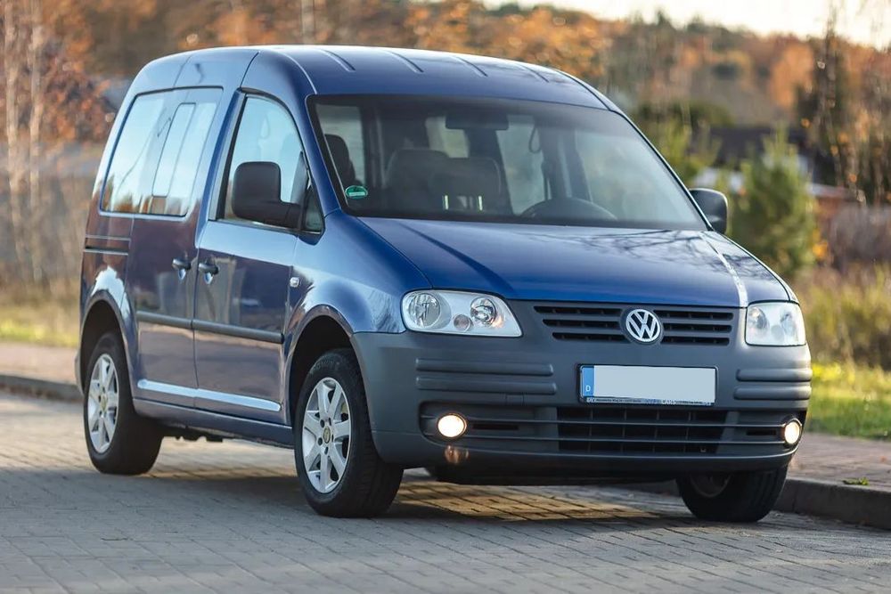 Volkswagen Caddy 7-OSOBOWY LIFE Klimatyzacja Bi-kolor BDB Stan HAK z Niemiec 264Tkm