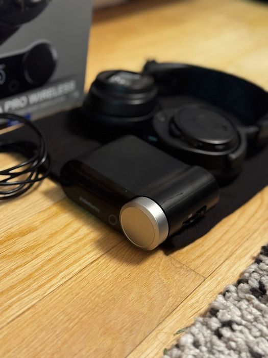 Steelseries Arctis Nova Pro Wireless Black BOX