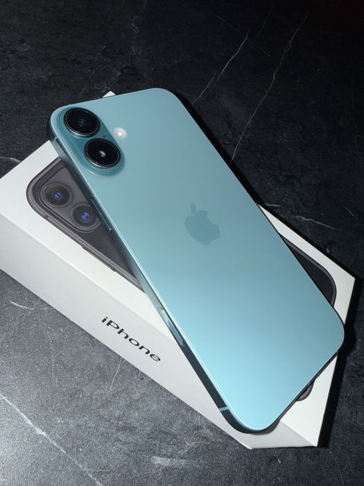 Telefon Iphone 16 plus