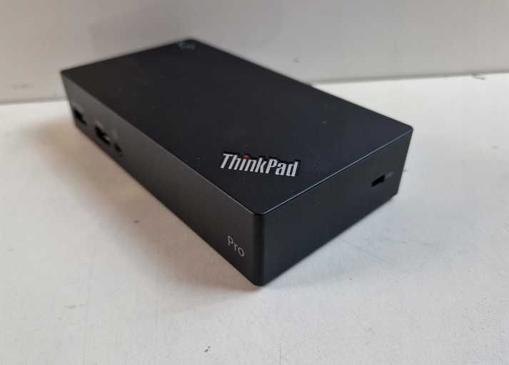 4x Stacja dokująca ThinkPad USB 3.0 Pro Dock