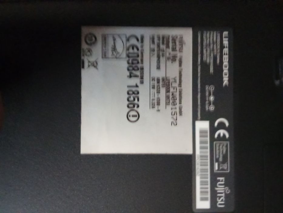 Ноутбук Fujitsu NH751