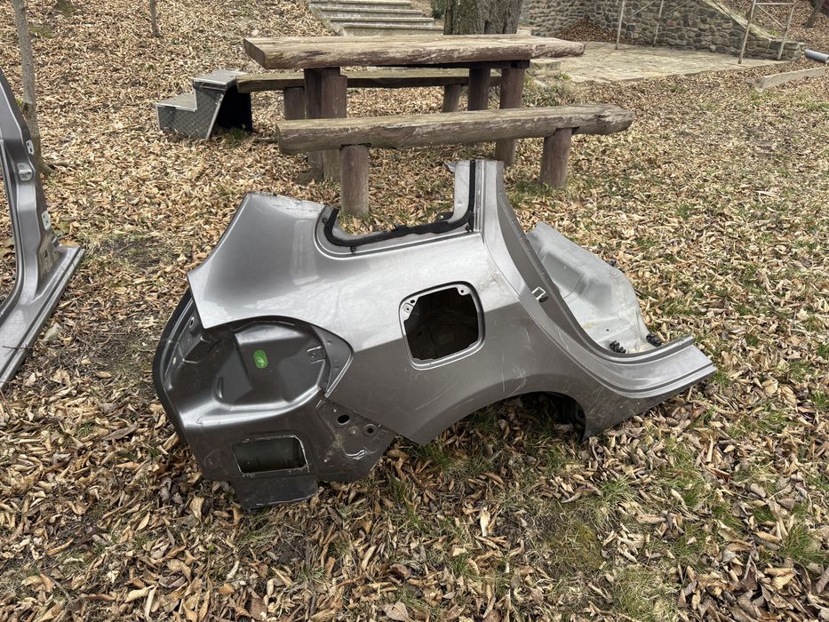 Чвартка лонжерон  крило  поріг кузов Clio 3 універсал