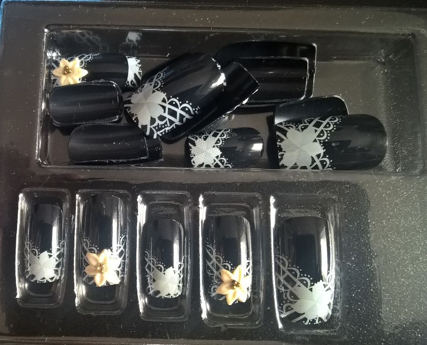 SEVIL sztuczne paznokcie 4112