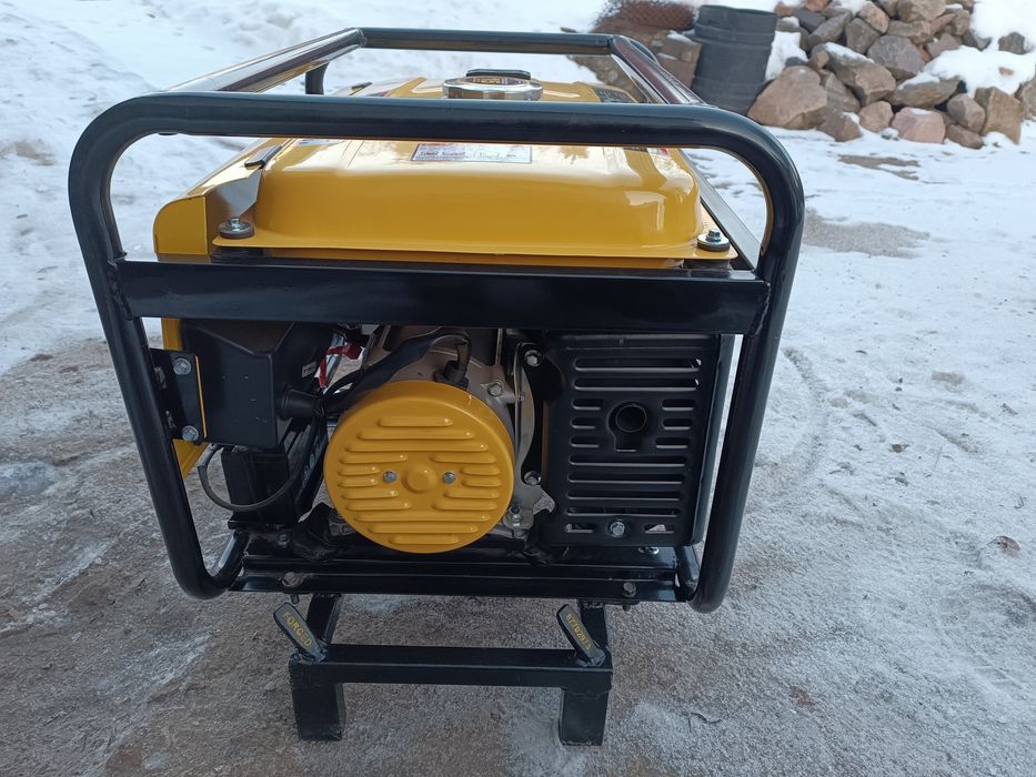 Генератор акса 3500 Е