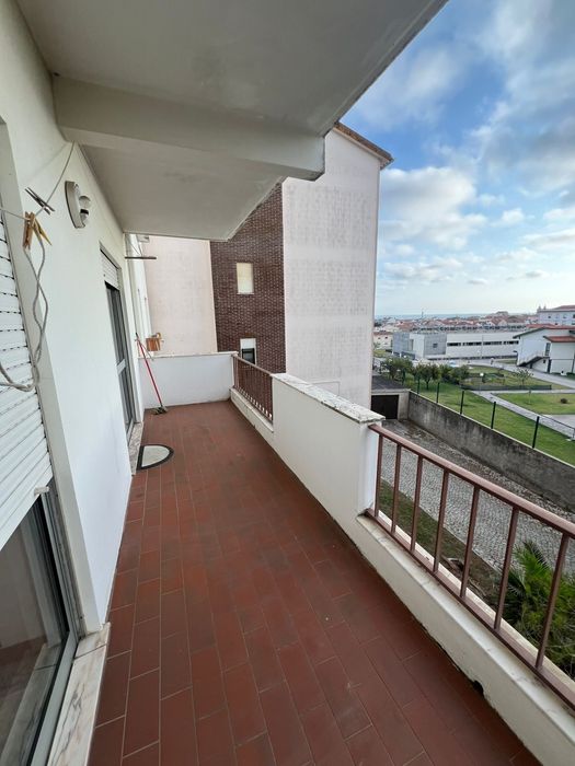 Aluga-se apartamento T1 Figueira da Foz