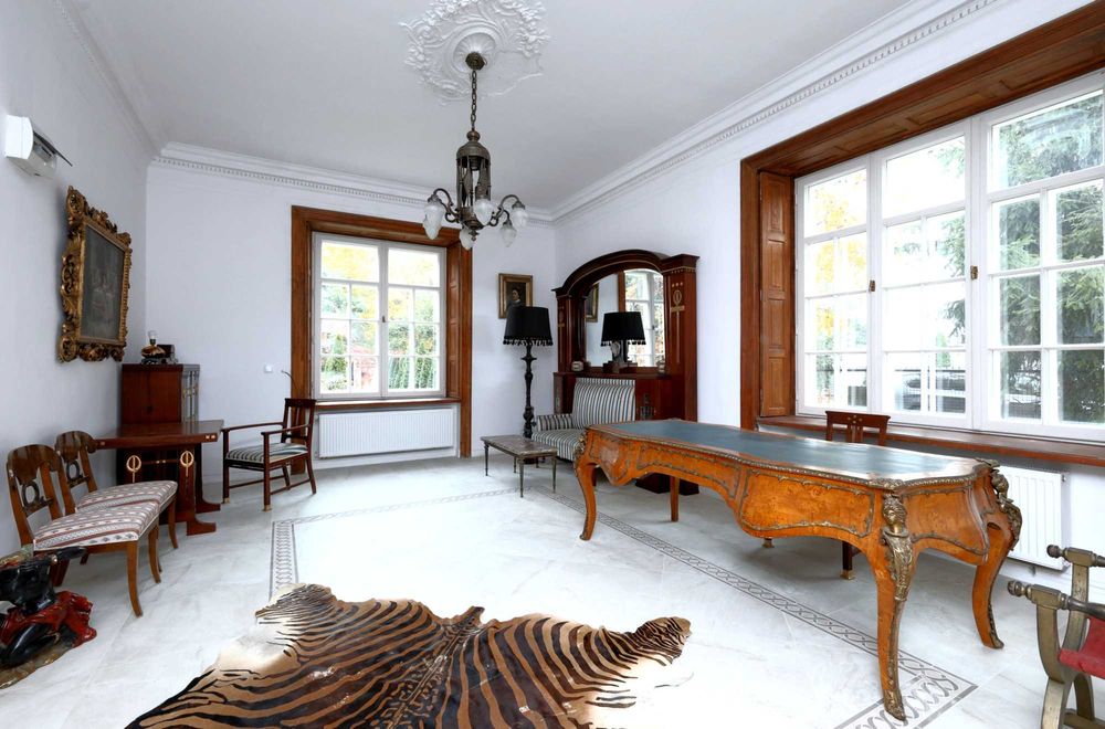 Lokal Willa Piertusińskiego 1930r, 15 miejsc post.