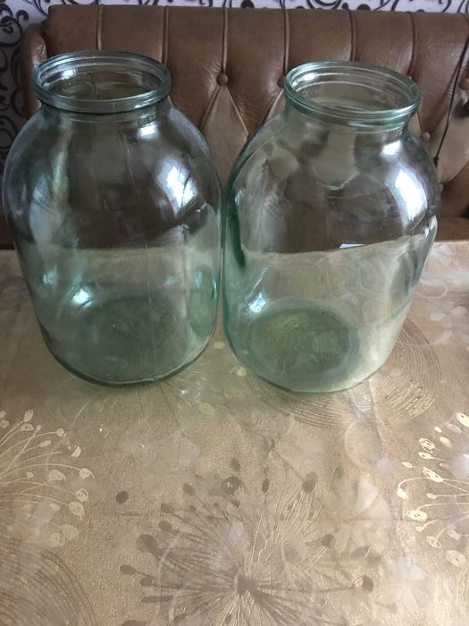 Продам 3-х літрові банки