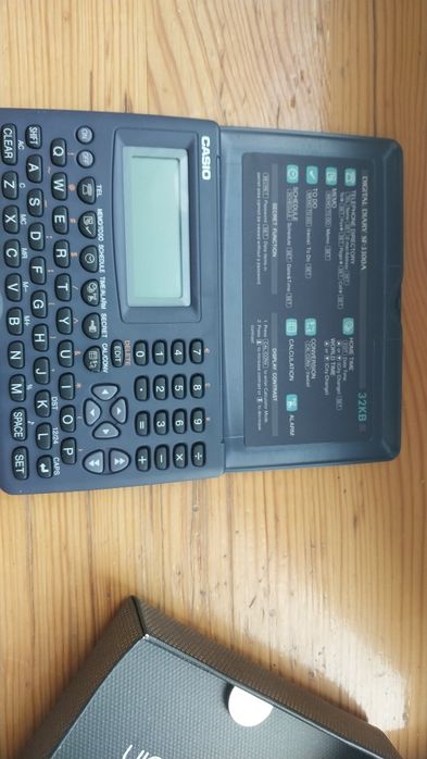 Продам   электрон. записные книжки Citizen и Casio  винтаж. РАБОЧИЕ