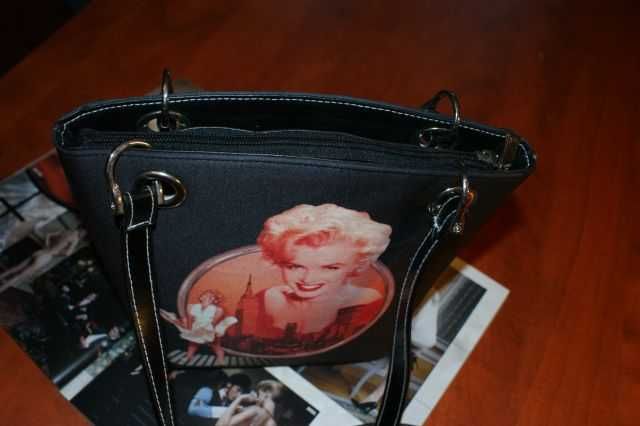 Torebka z Marilyn Monroe na ramię na pasku czarna damska torba