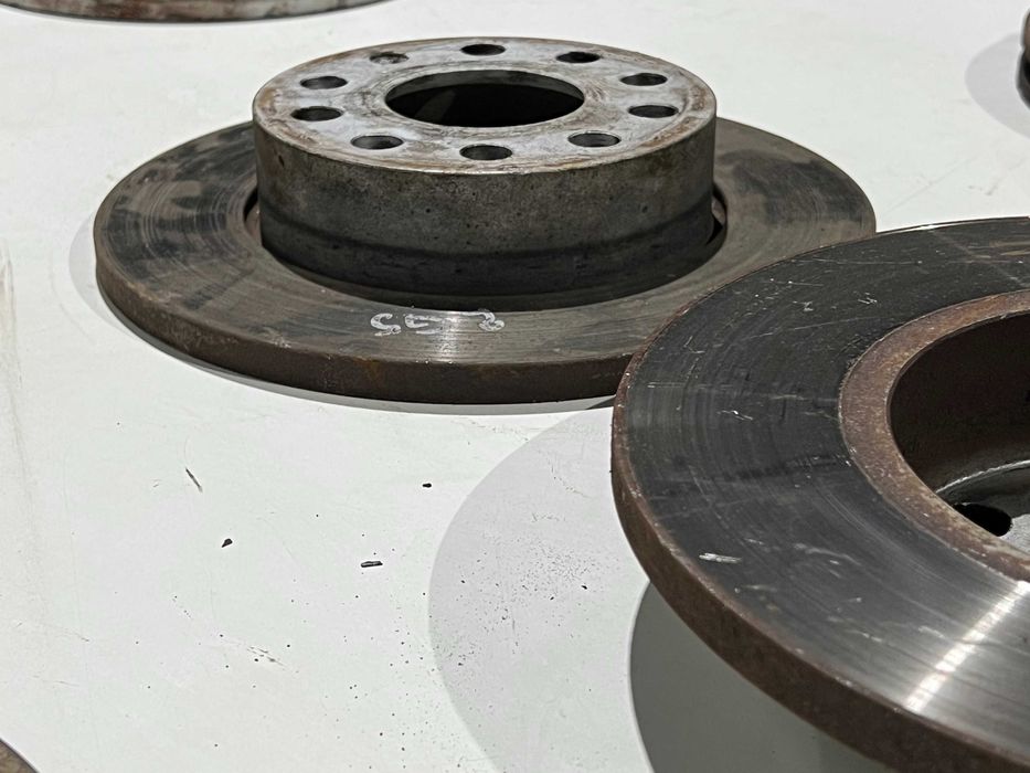 Тормозные диски skoda a5 golf 5 тормозные диски шкода а5 гольф 5