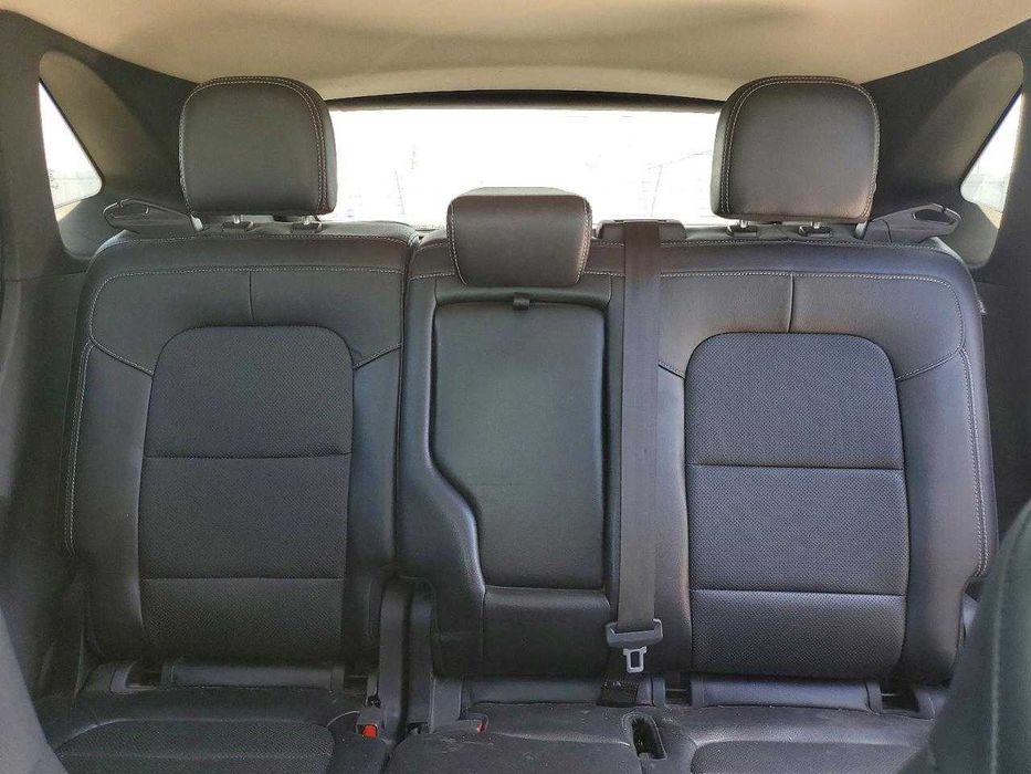 Ford Escape 2020 /