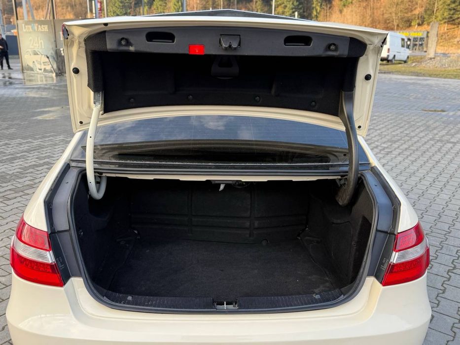 Mercedes E class w212