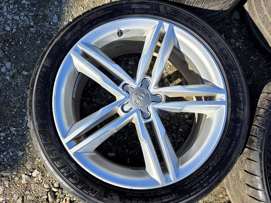 Alu Felgi 19" Audi A6 C6 C7 C8 S6 RS6 A7 A8 Nowe Opony 255/40/19