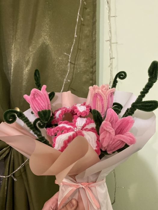 Квіти з синельного дроту