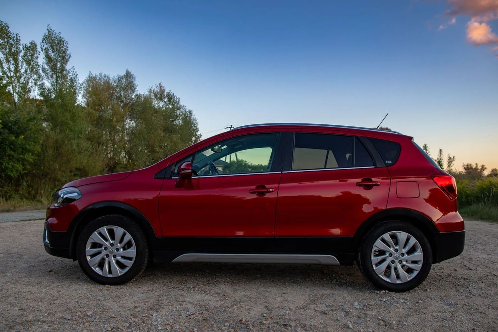 Suzuki SX4