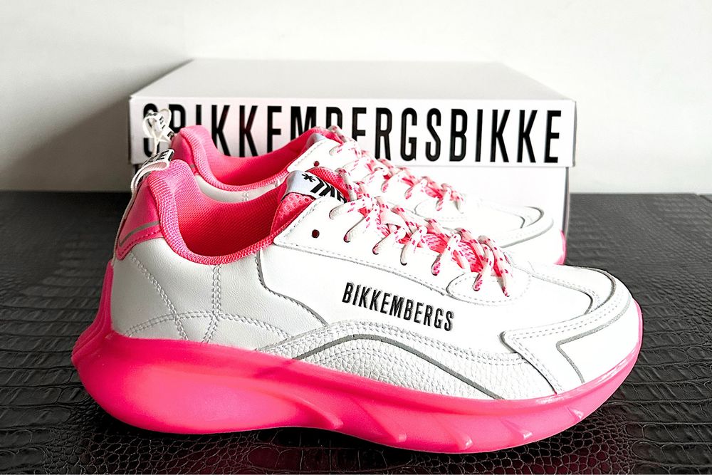Жіночі кросівки Bikkembergs. Розмір 38,39,40.