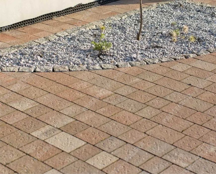 kostka brukowa KONTUR BRUK-BET taras dom chodnik plac parking podjazd