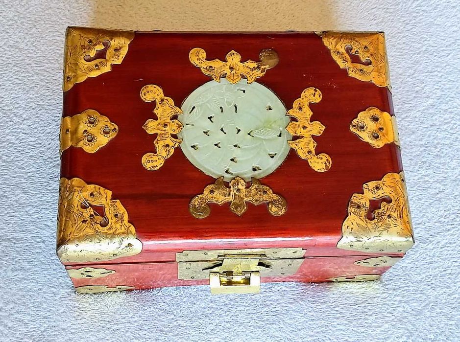 Caixa guarda joias oriental séc. XX