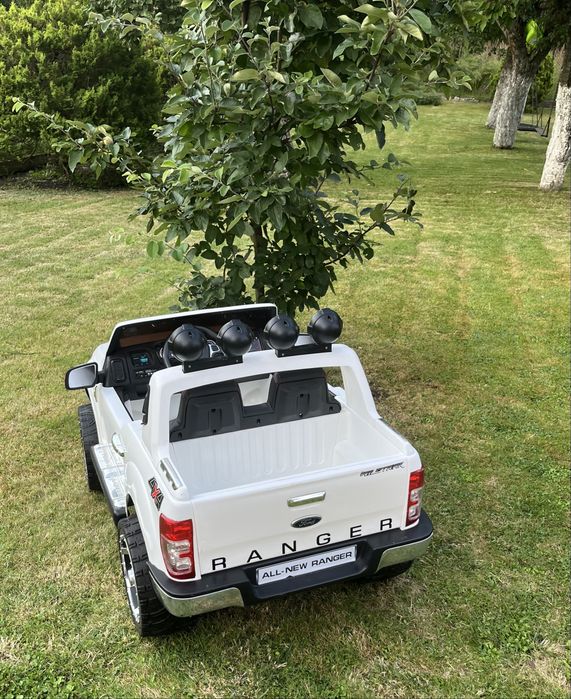 Fort Ranger auto na alumulator