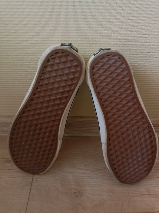 Vansy noszone tylko kilka razy