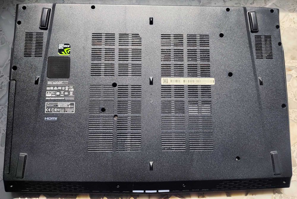 Laptop MSI GE72 2QF Apache Pro  i7 Windows 10  GTX 970M 17" FHD