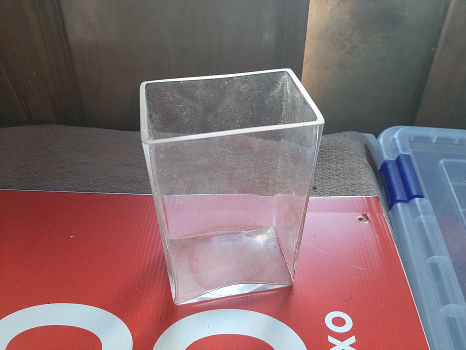 Copos plástico grosso, Hotel Vasco da Gama.Cartaxo Capital vinho.Taça.