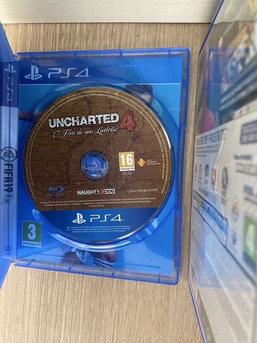 PS4 +7Jogos +3Comandos