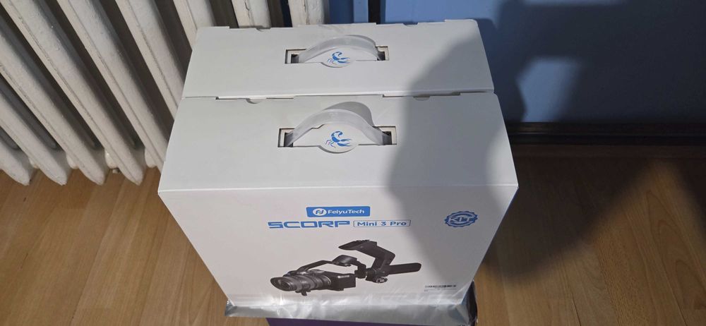 Feiyu SCORP Mini 3 Pro KIT - fabrycznie zaplombowane pudełko