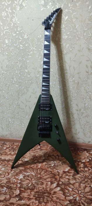 Електрогітара JACKSON  JS V 32