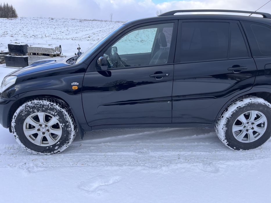 Toyota Rav-4  4x4 Diesel  doinwestowana  Hak