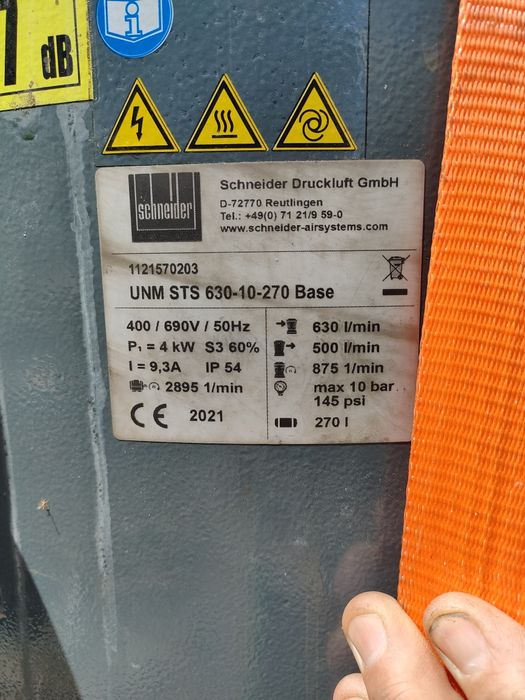 Kompresor, 270 litrów, 400 Volt.