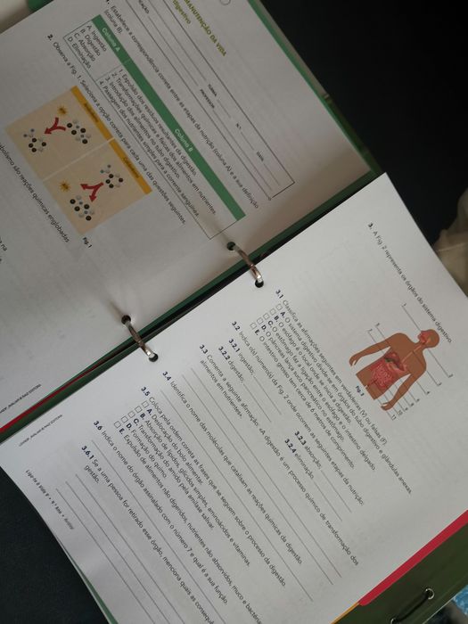 Manual novo + CA e outros Ciências naturais 9 ano"Liga te à vida"