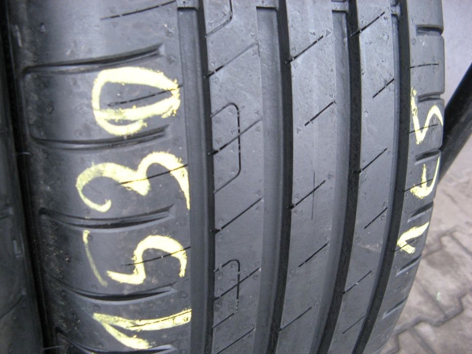 215/65R17 GOODYEAR EfficientGrip Performance Nr.1530
