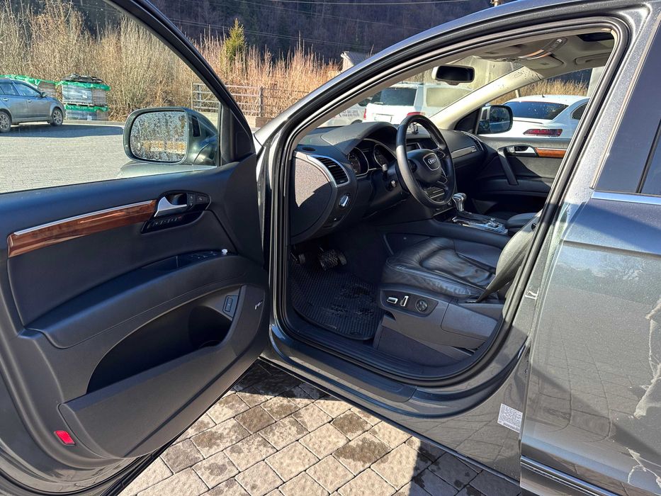 Audi Q7 2013 року Premium plus