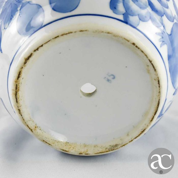 Vaso em porcelana da China, segunda metade do séc. XX