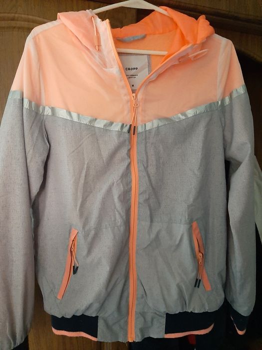 Вітровка,куртка  на флісі