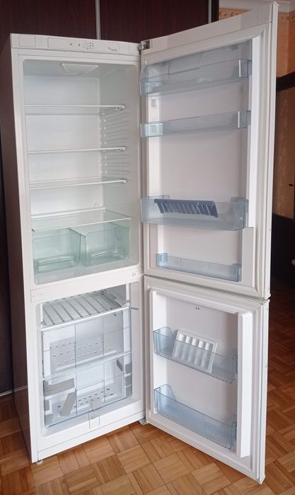 Lodówka Amica 185 cm x 60 cm używana  sprawna