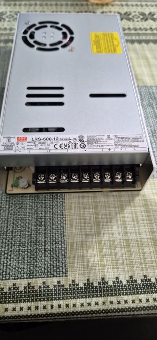 Fonte de alimentação industrial