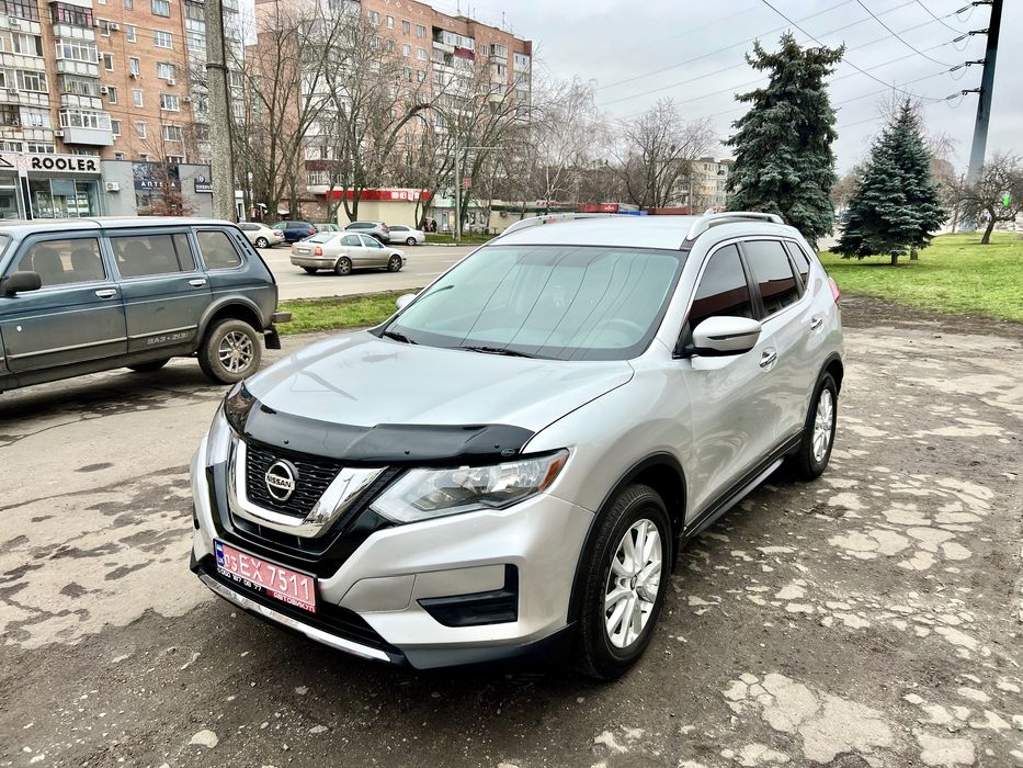 Nissan Rogue SV 2018p Нісан рог