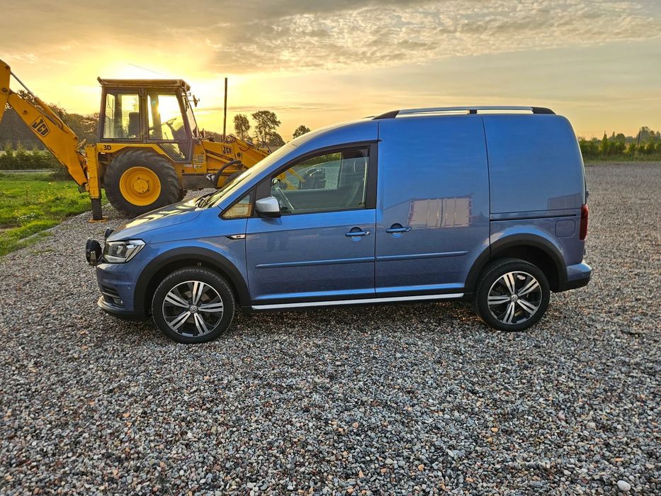Volkswagen Caddy  Caddy alltrack stan idealny dsg 4x4 2x drzwi