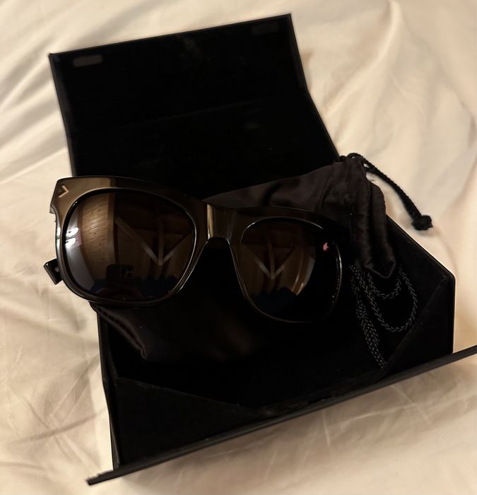 Okulary przeciwsloneczne Kendall+Kylie duze czarne 2024 GG oversize