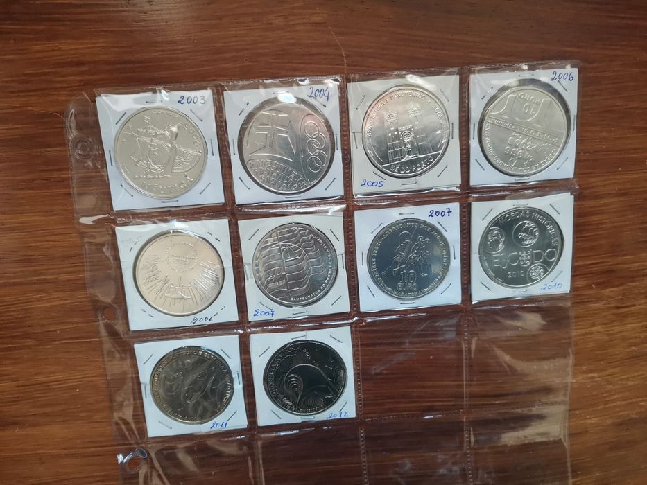Conjunto das  10 moedas  (8 de prata 500º) Portugal  2003 a 2012