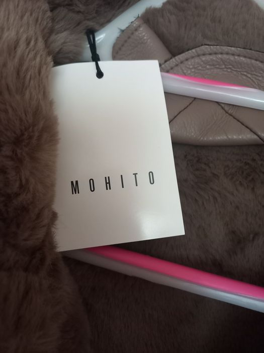 Kurtka damska zimowa z futerkiem 36 Mohito oversize