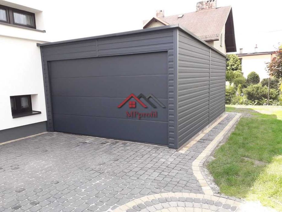 Garaż 3,5 x 6 m profil zamknięty, automatyczna brama segmentowa