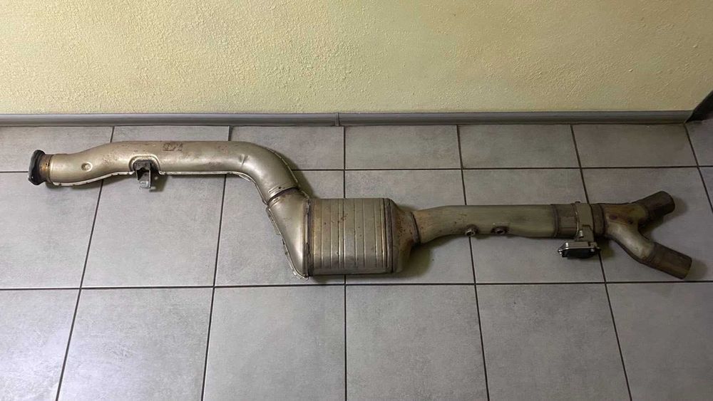 Глушник каталізатор резанатор BMW X5 G05 G18 2018-2024