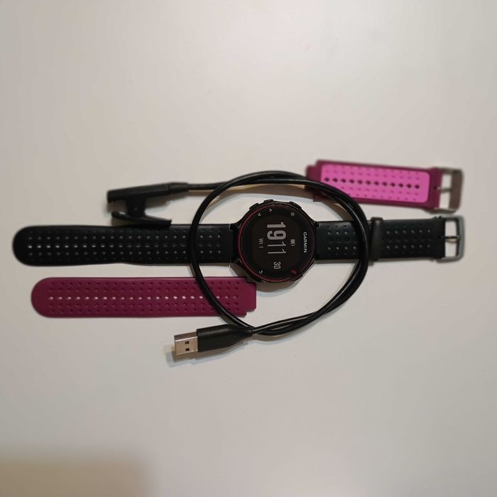 Garmin Forerunner 235